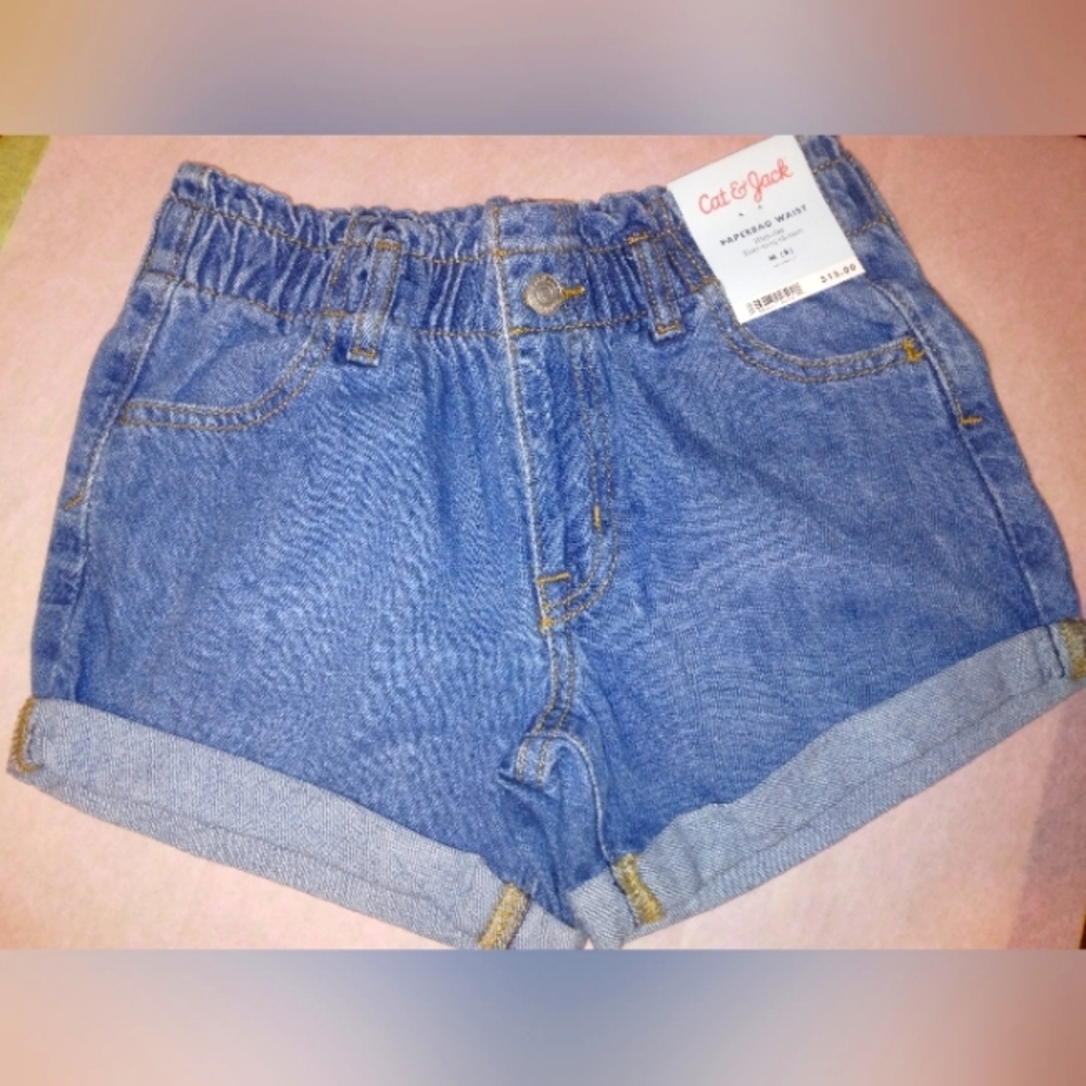 Cat & Jack shorts